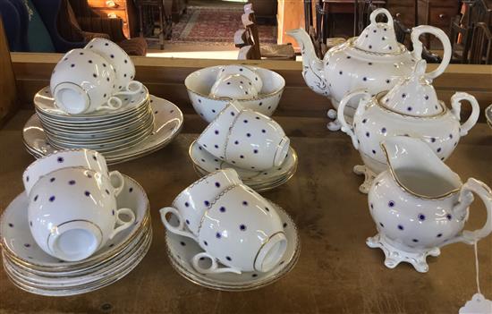 Victorian spot design tea set & teapot